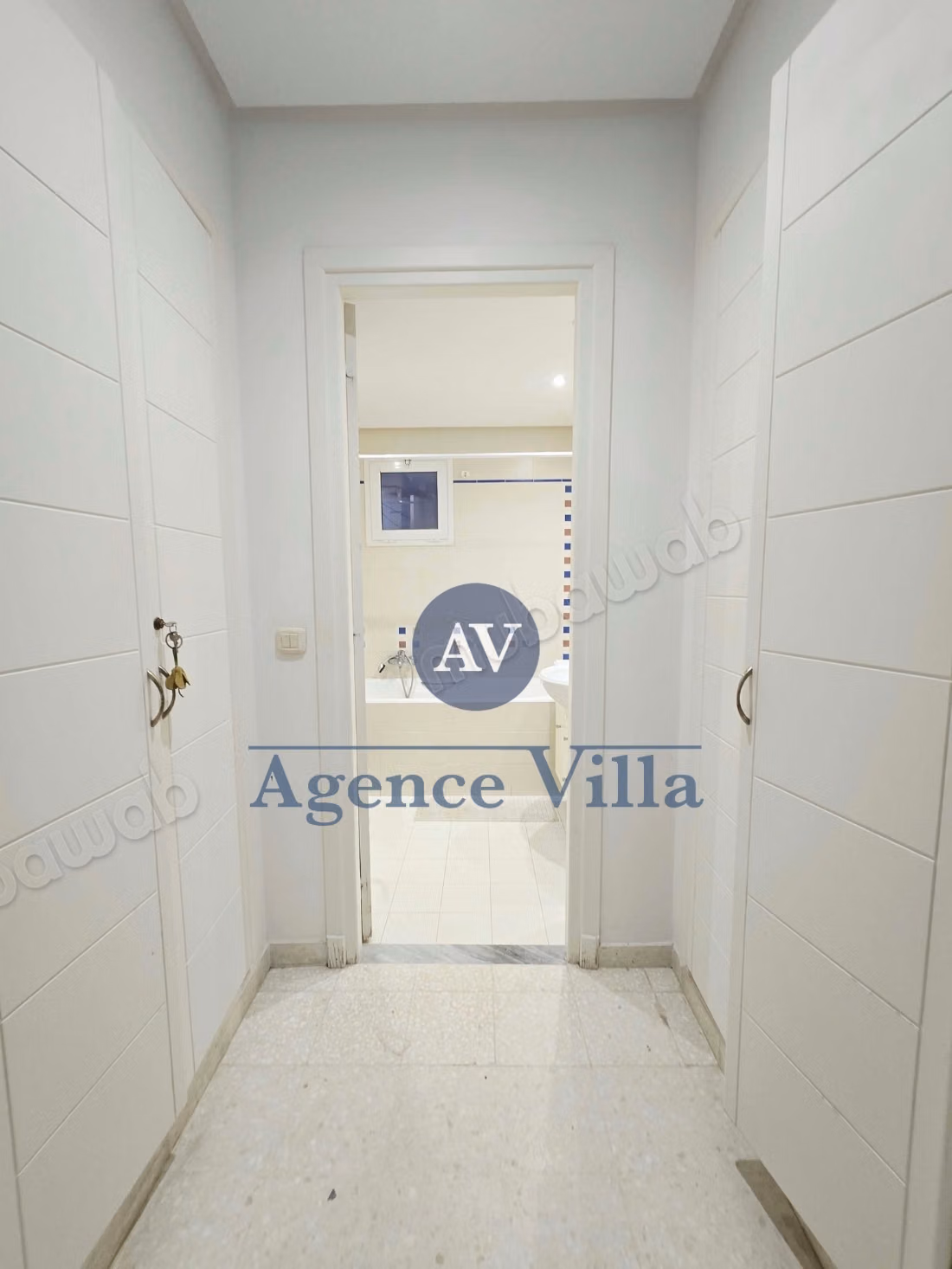 A louer un appartement S2 à la Marsa plage