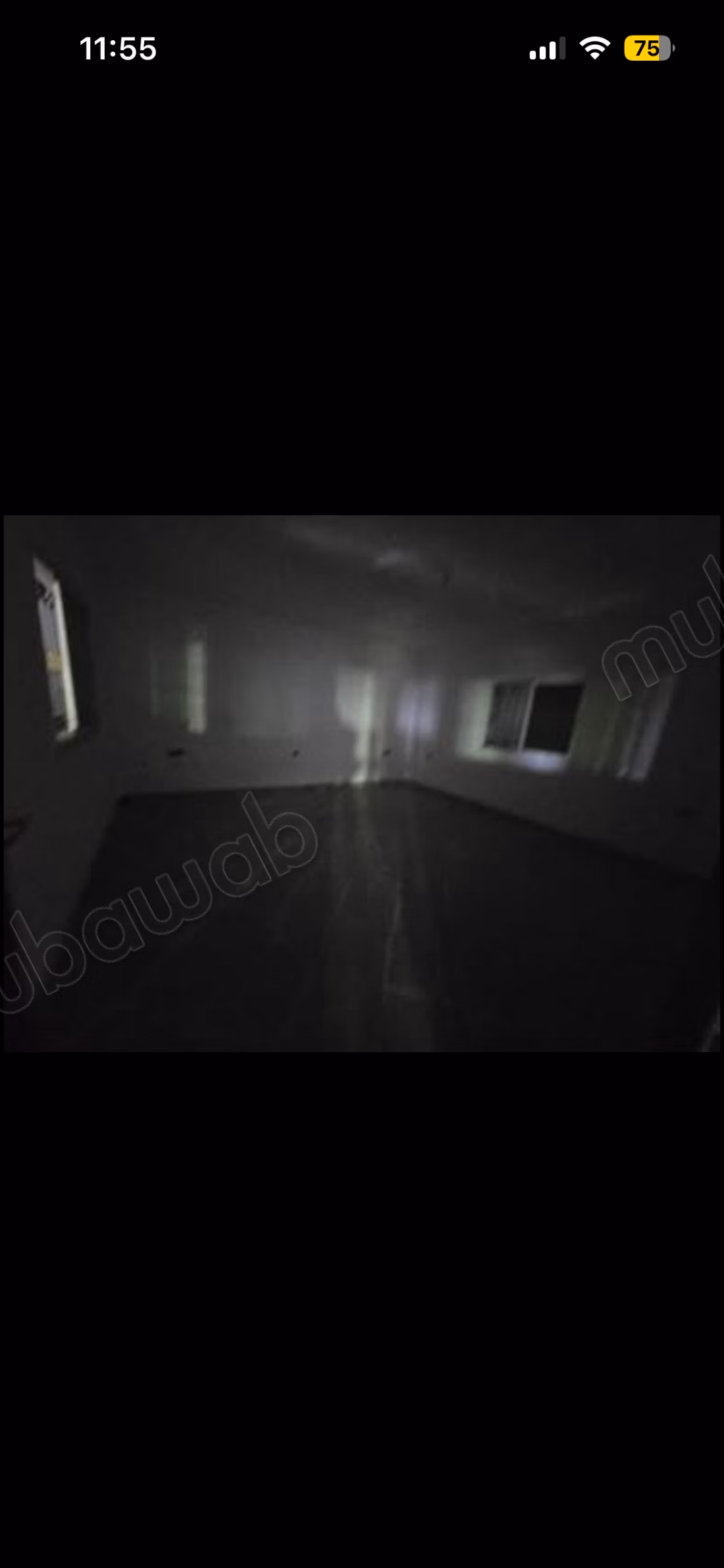 Bureaux et magasins à louer. Superficie totale 1100 m²
