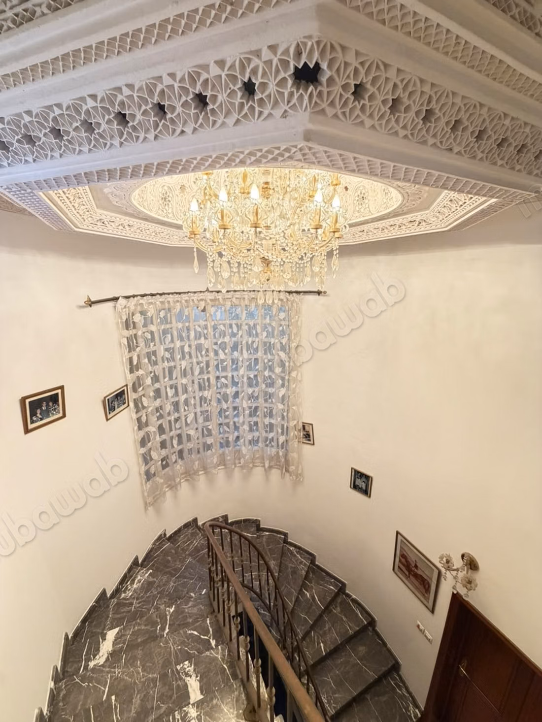 Opportunity not to be missed. Frontline villa by the sea