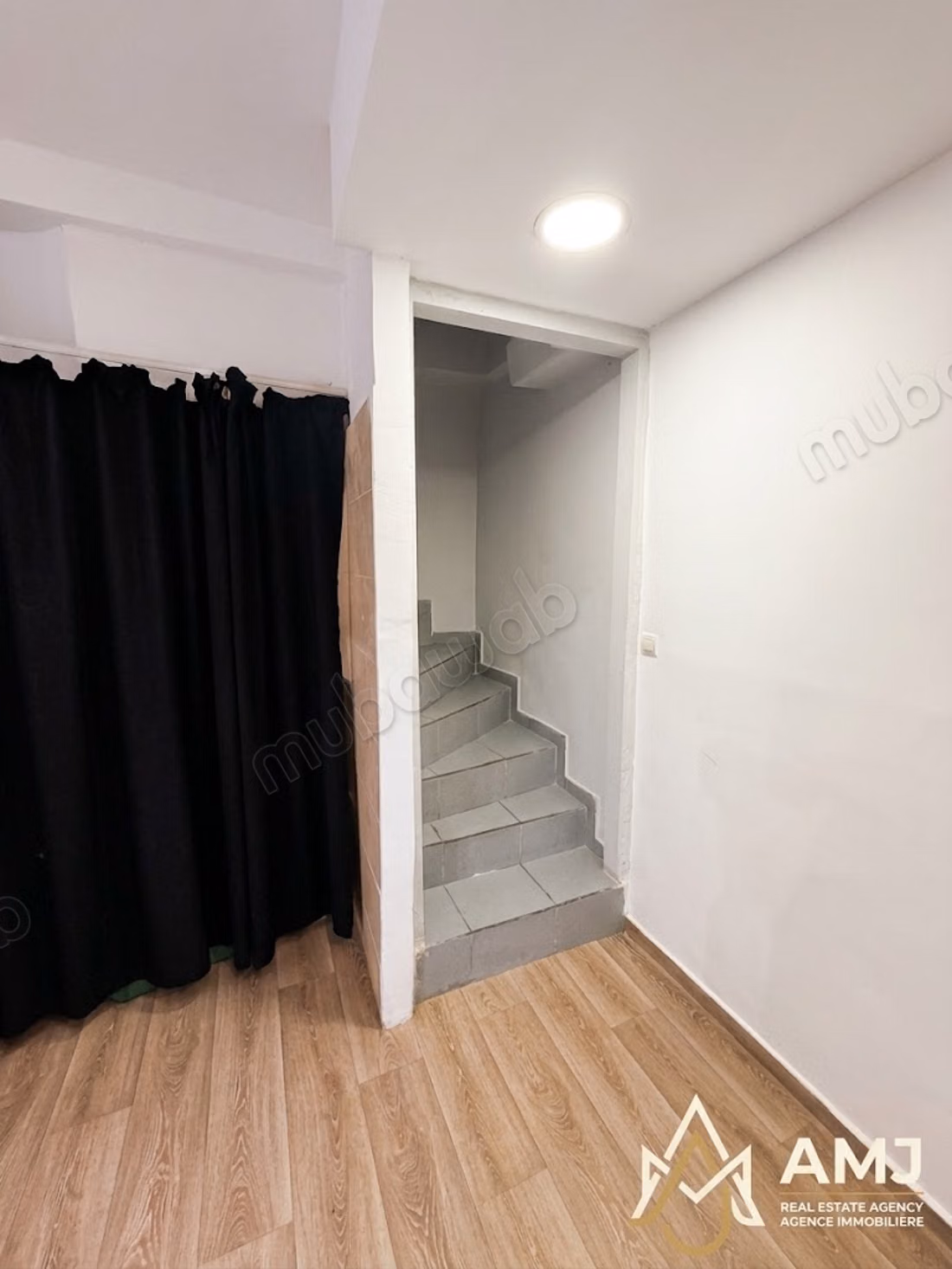 Commercial space for rent or sale