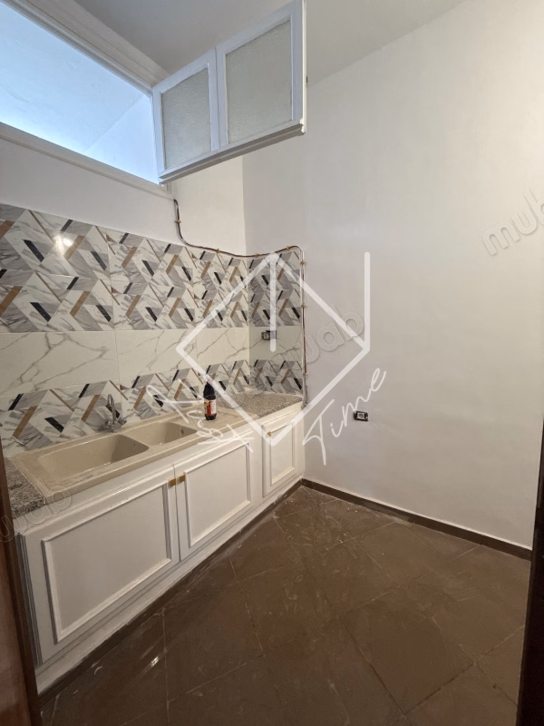 Villa duplex ad uso ufficio