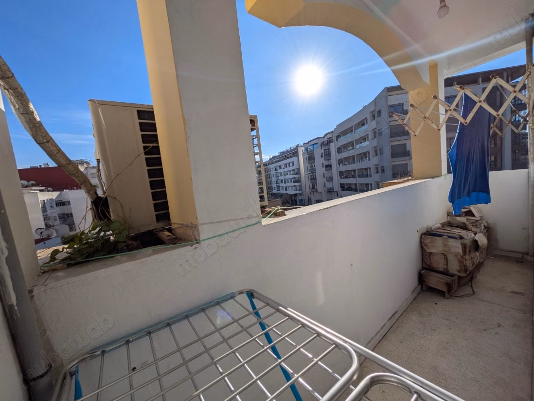 Vend appartement à Val Fleury. 
3 belles chambres. 
Ascenseur
