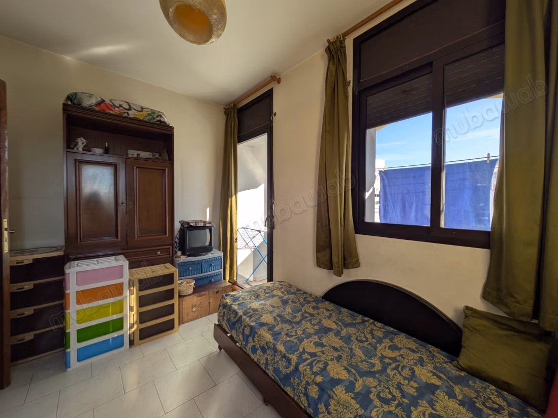 Vend appartement à Val Fleury. 
3 belles chambres. 
Ascenseur