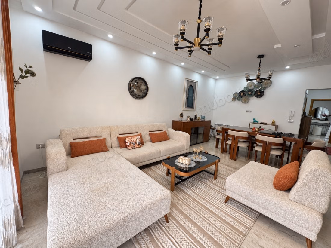 Appartement en vente à Hammamet Nord. Surface de 130 m². Meublé