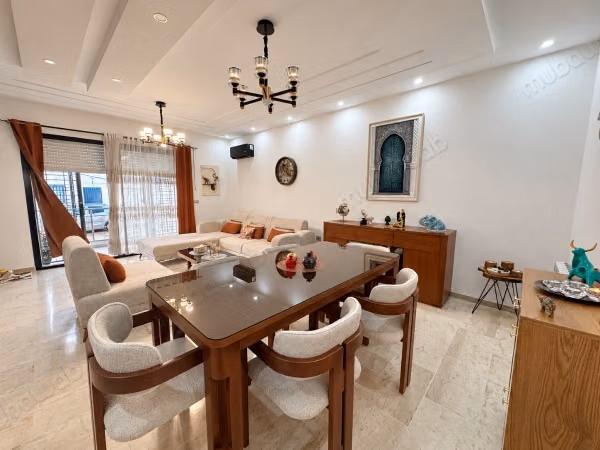 Appartement en vente à Hammamet Nord. Surface de 130 m². Meublé