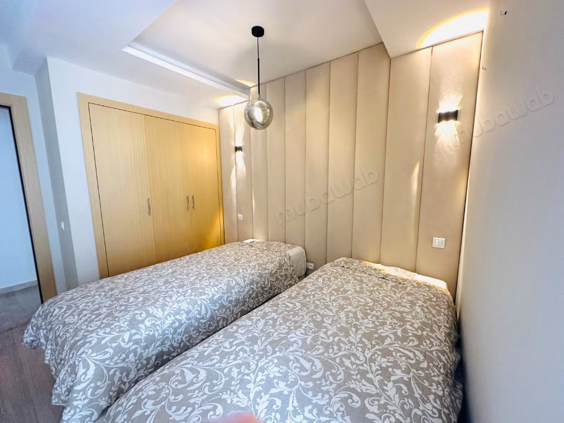 Appartement en location casa Anfa. CFC Superficie 125 m². Meublé
