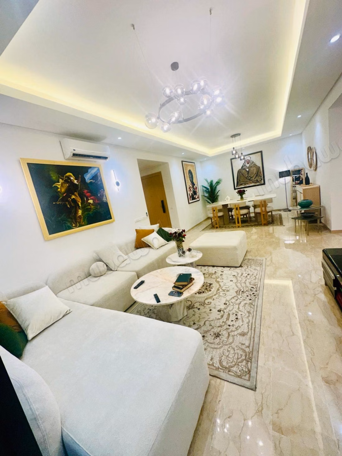Appartement en location casa Anfa. CFC Superficie 125 m². Meublé