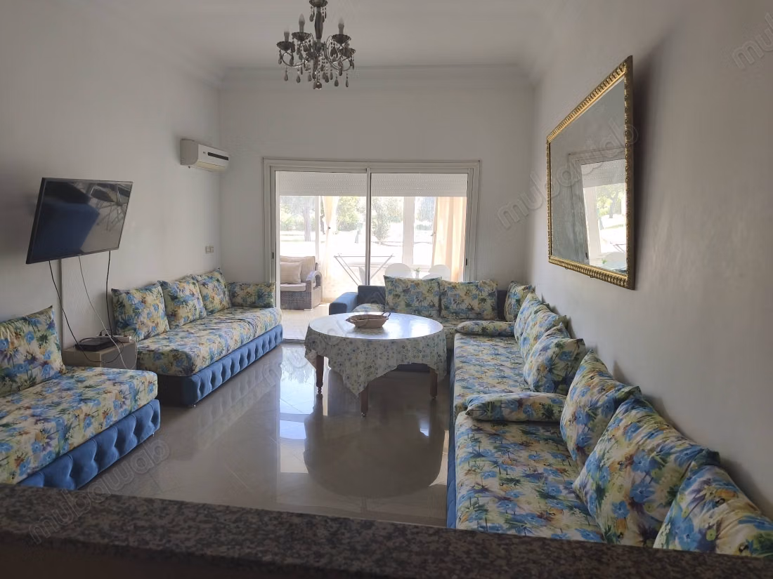 Appartements à louer à Asilah. 5 pièces. Service de concierge et climatisation