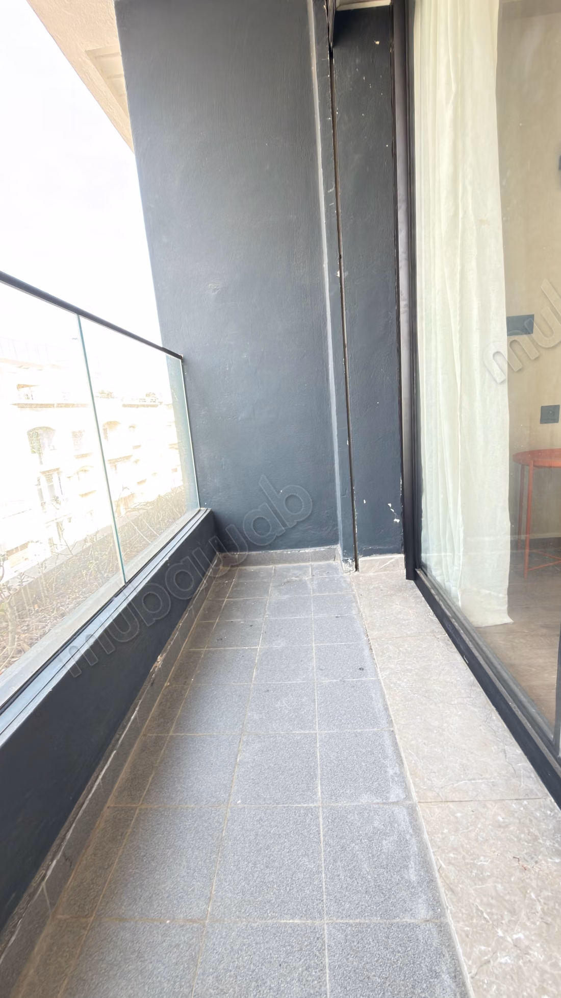Appartement en location à Gauthier. 1 belle chambre. Meublé