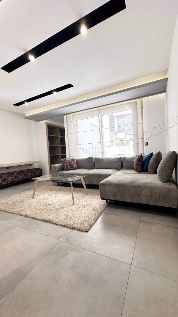 Very nice apartment for rent in Gauthier. 2 lovely rooms. Furnishings