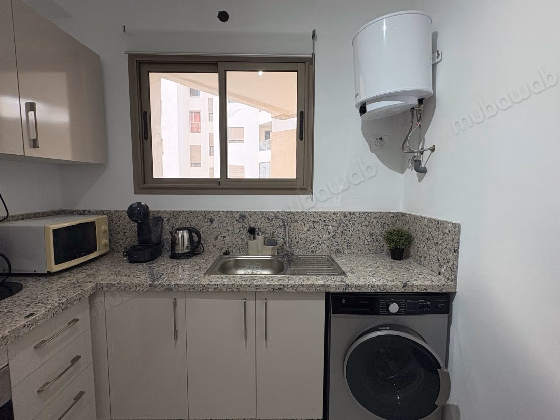 Très bel appartement en location à Anza.
Superficie 72 m².
Meublé