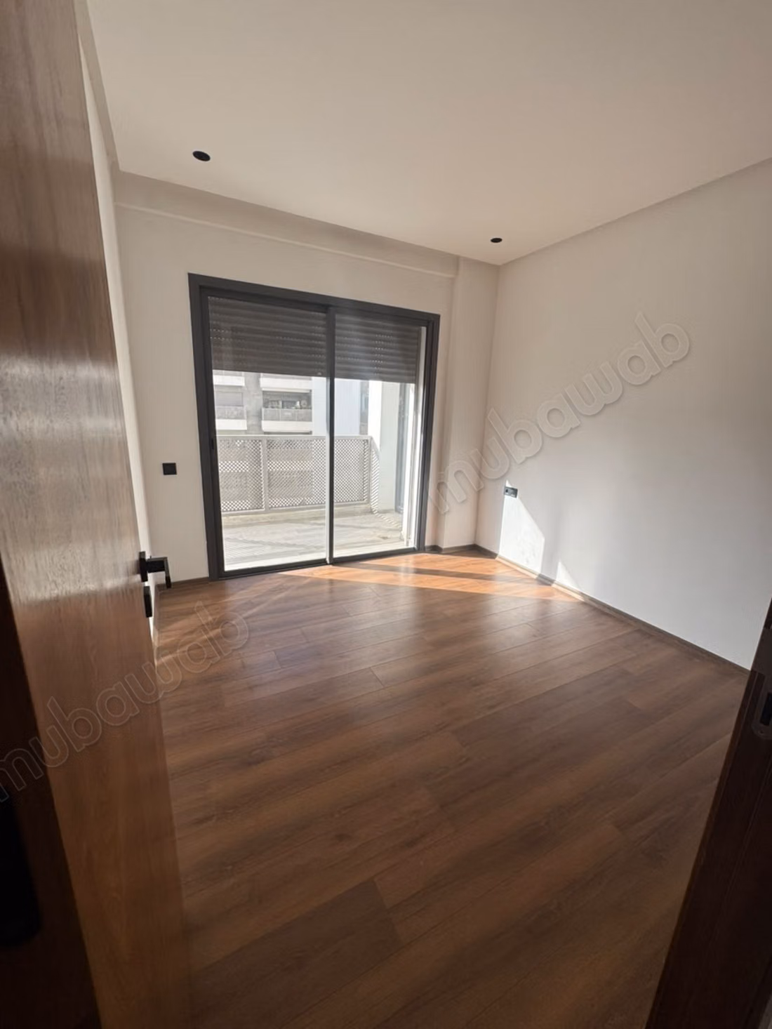 Apartment for rent in Casablanca Finance City. 3 pleasant rooms. Double glazing and central heating