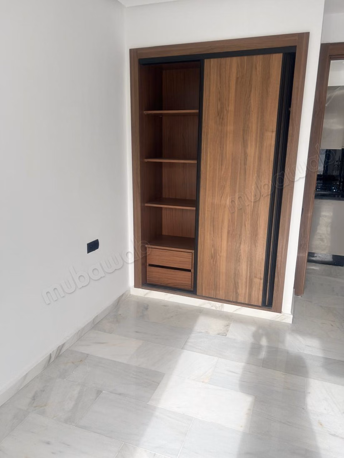 Studio à louer — Roches Noires