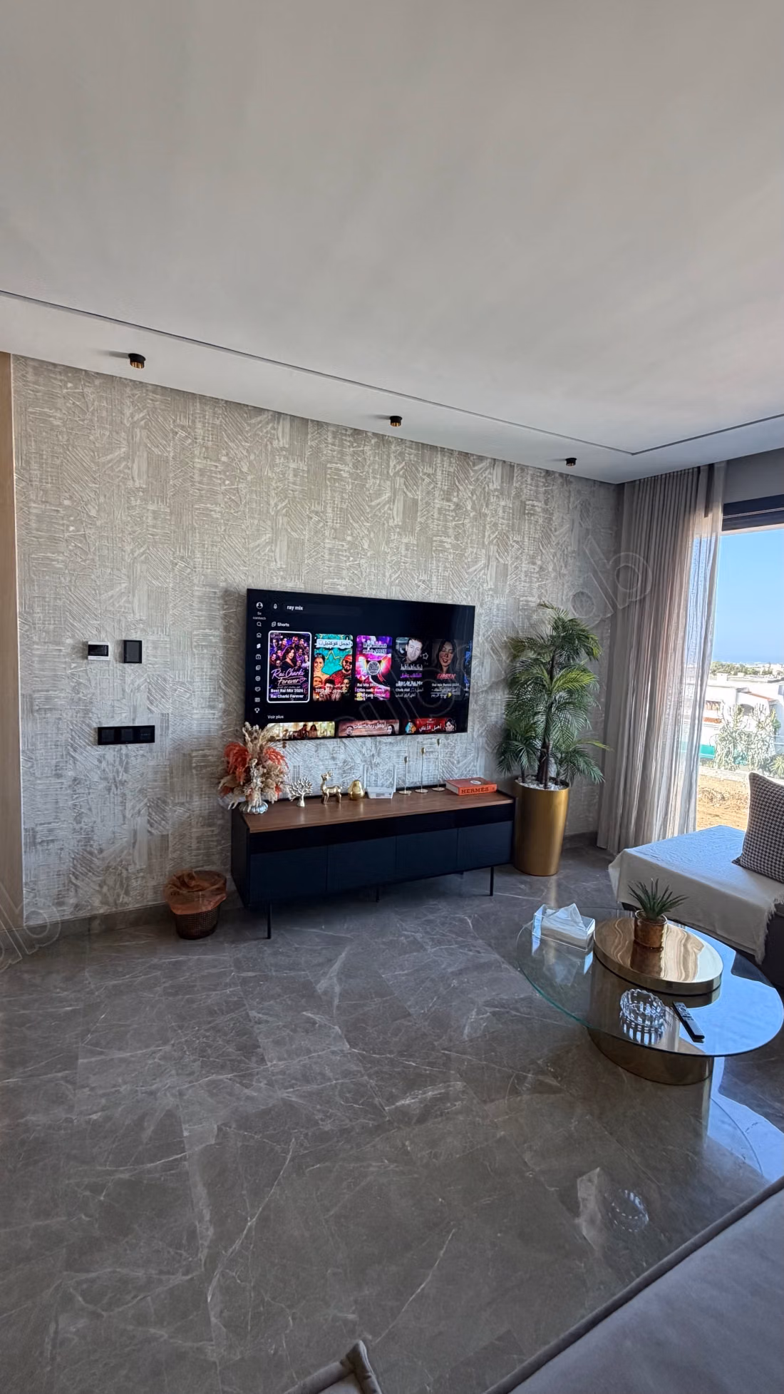 Appartement à louer à Ain Diab. 1 pièce. Meublé
