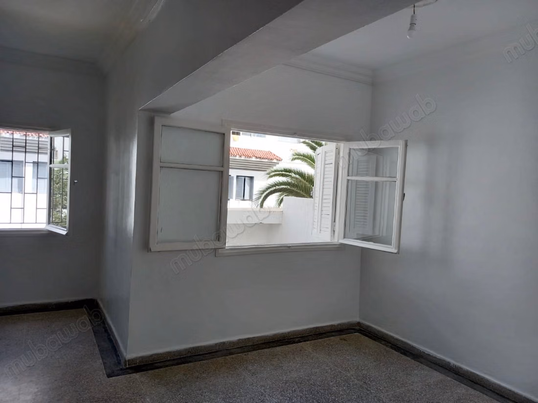Appartement lumineux, idéalement situé à Hay Nahda
