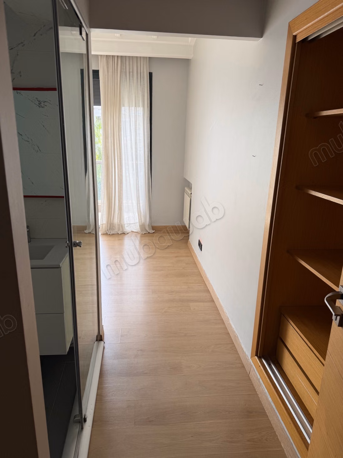 Charming Renovated Empty Villa in Green City