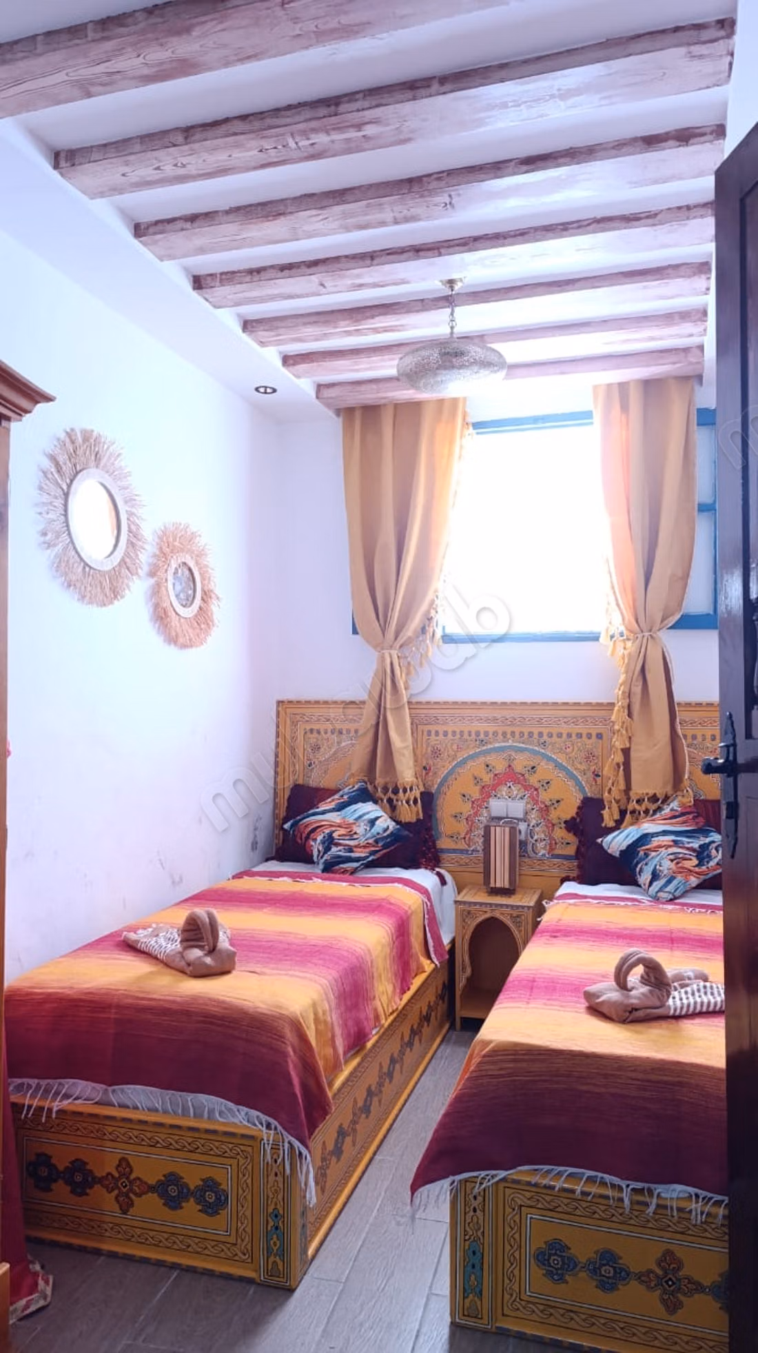 Maison à la vente à Chefchaouen. 2 chambres agréables. Cuisine entièrement équipée