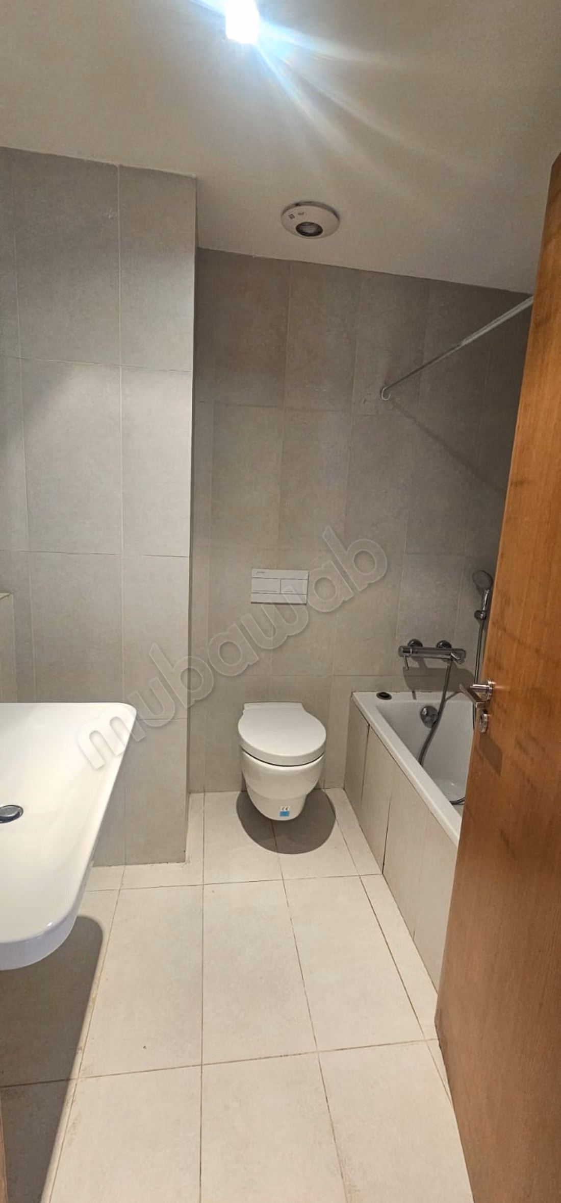 2 Bedroom Apartment for Rent - CFC