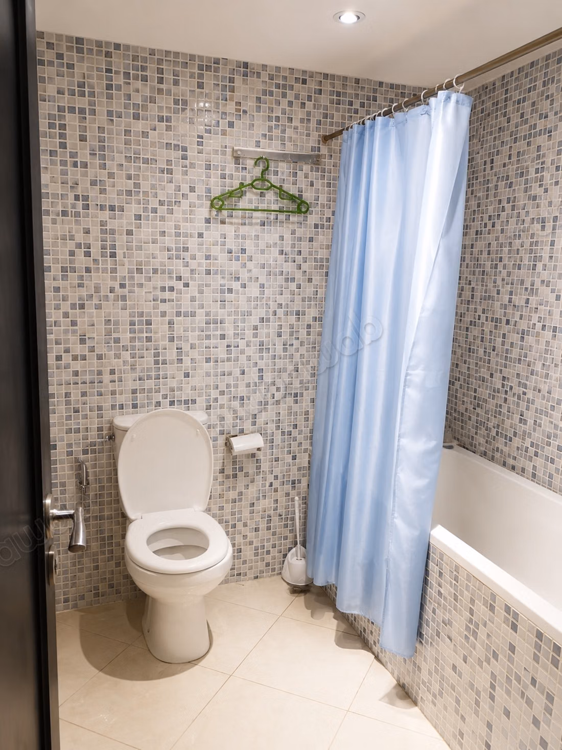 For Sale: Apartment in Ain Mezouar. 2 Excellent Rooms