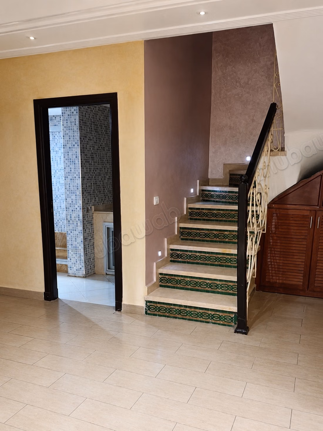 For Sale: Apartment in Ain Mezouar. 2 Excellent Rooms