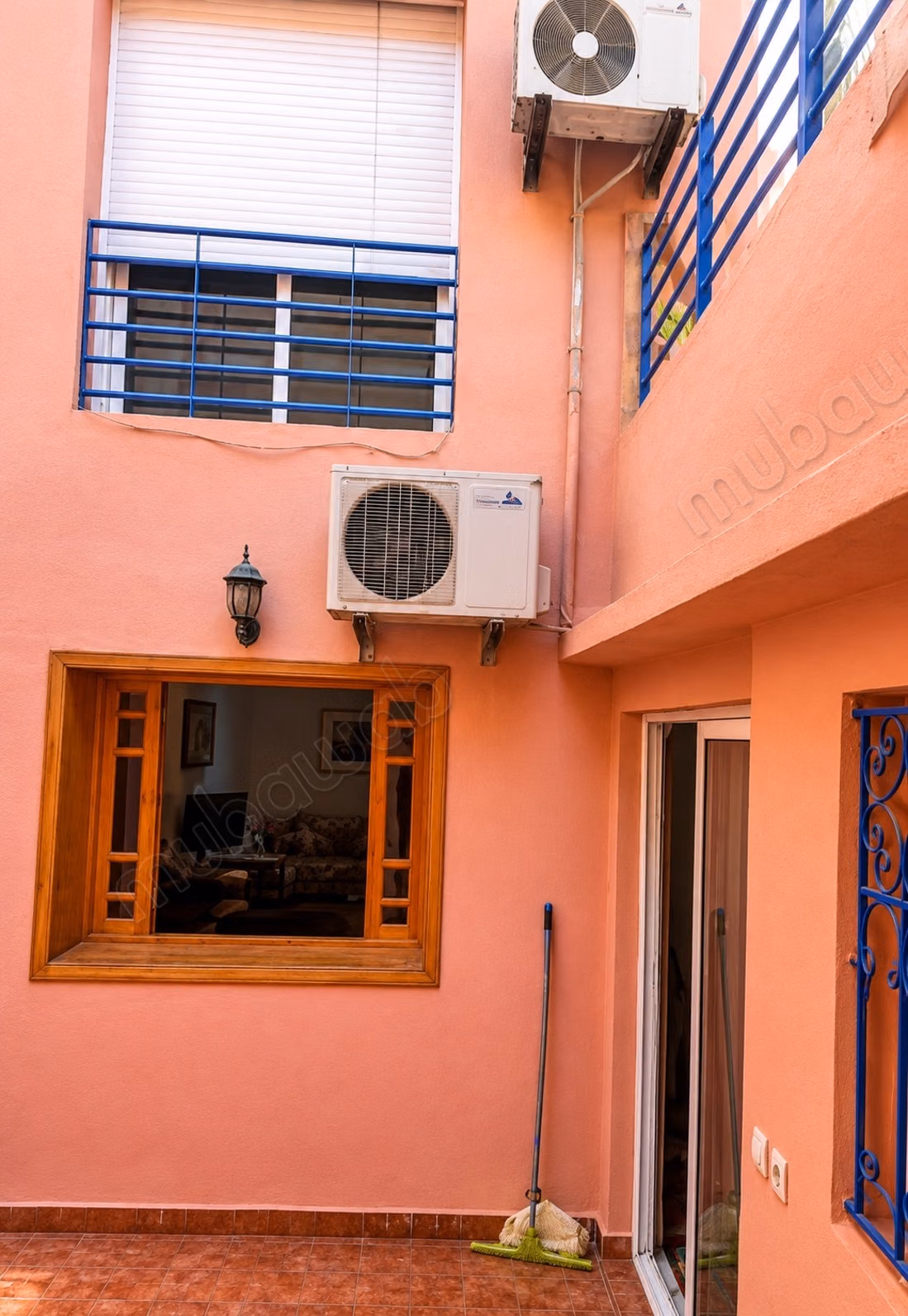 For Sale: Apartment in Ain Mezouar. 2 Excellent Rooms