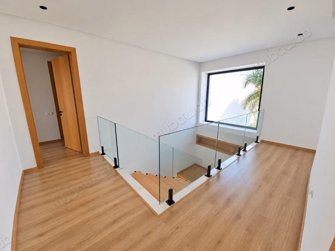 Magnifique Villa 4/5 Suites avec Piscine El Menzeh