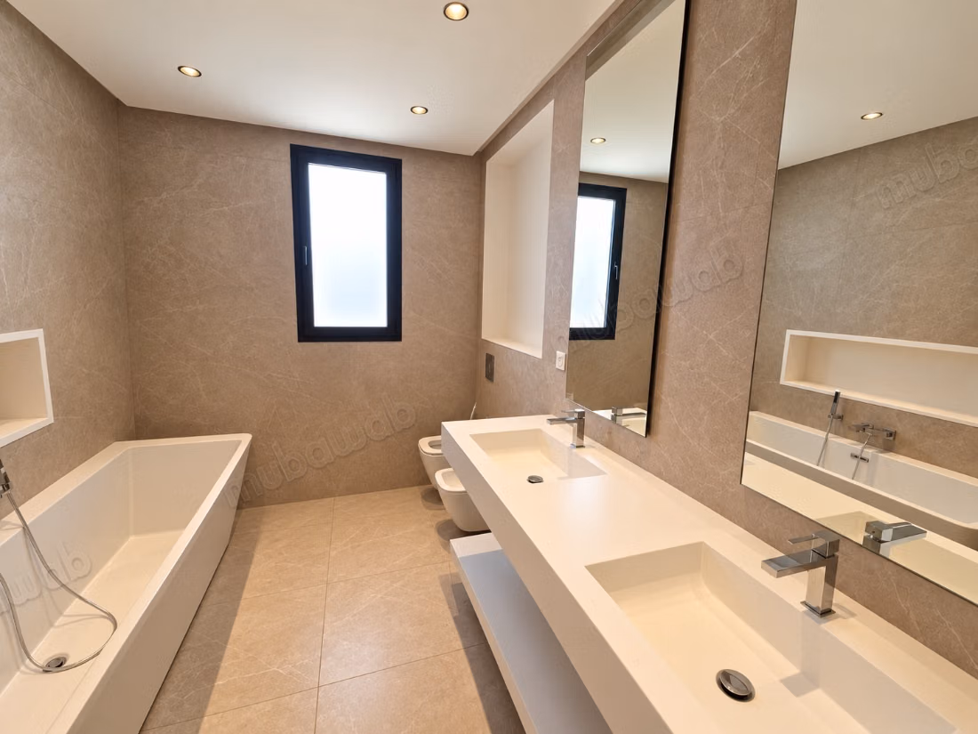 Magnifique Villa 4/5 Suites avec Piscine El Menzeh