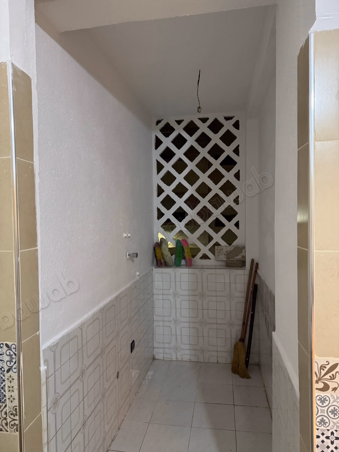 Sale of a beautiful apartment in the center. 4 rooms. Concierge