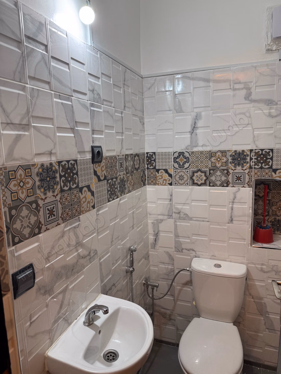 Sale of a beautiful apartment in the center. 4 rooms. Concierge