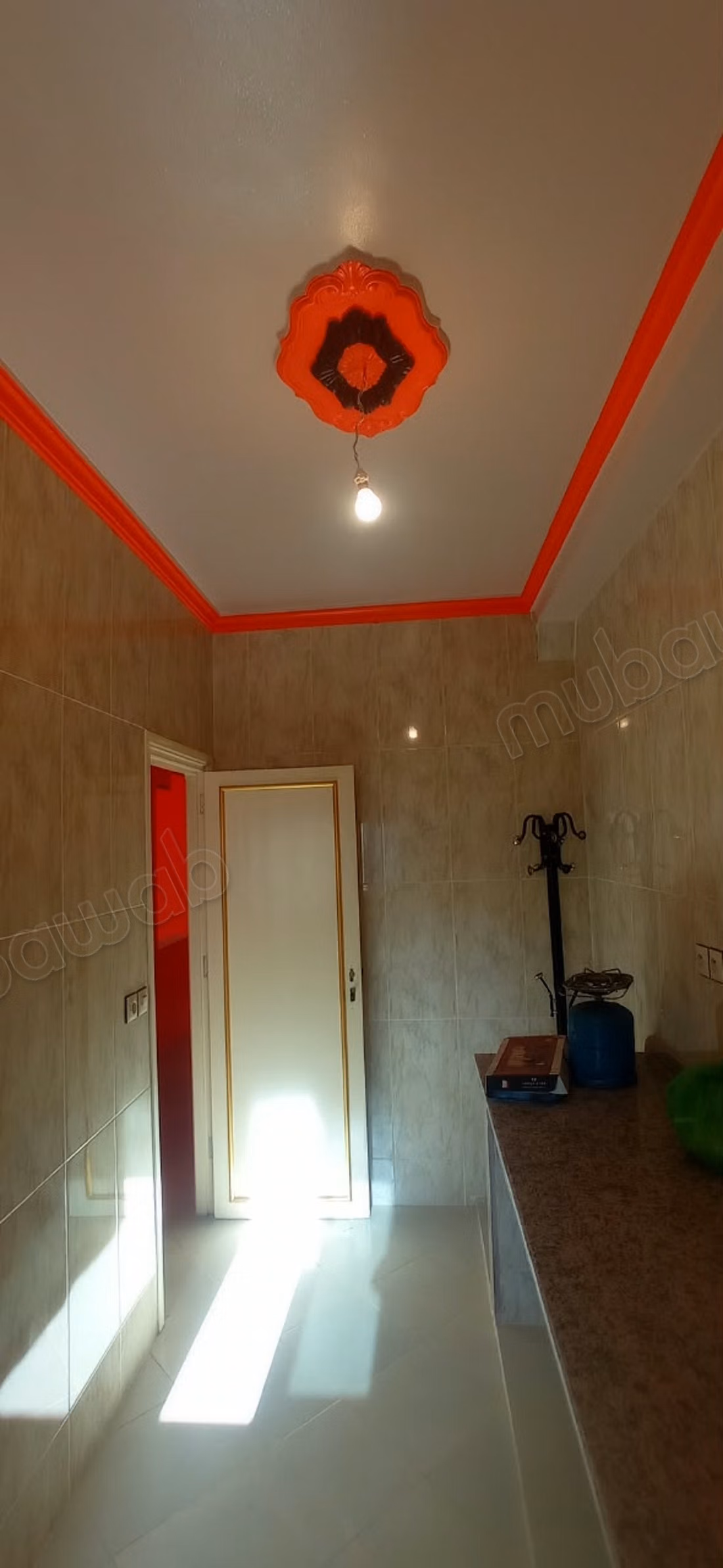 Appartement à vendre à Selouane. 1 Pièce. Concierge
