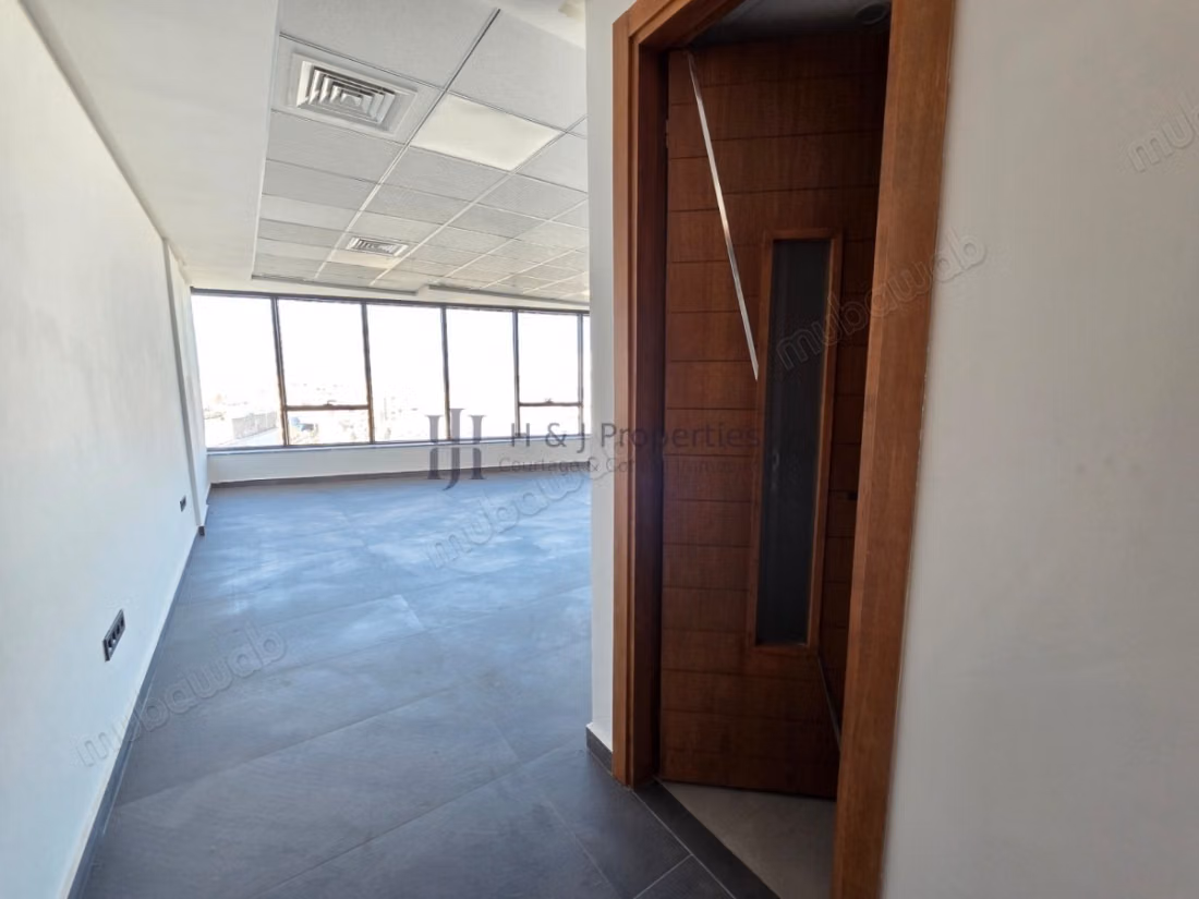 A vendre ou louer, bureau aménagé de 50m²
