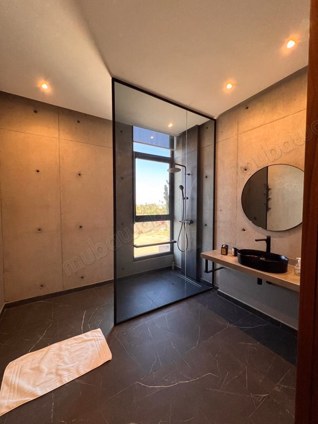High-end house for sale in Agdal. 2 rooms. Well furnished