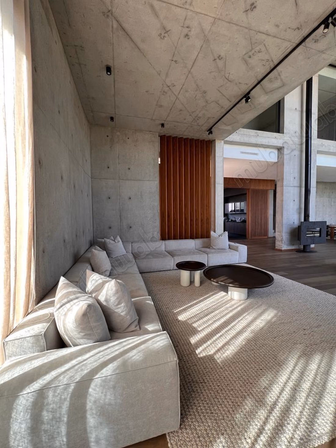 High-end house for sale in Agdal. 2 rooms. Well furnished