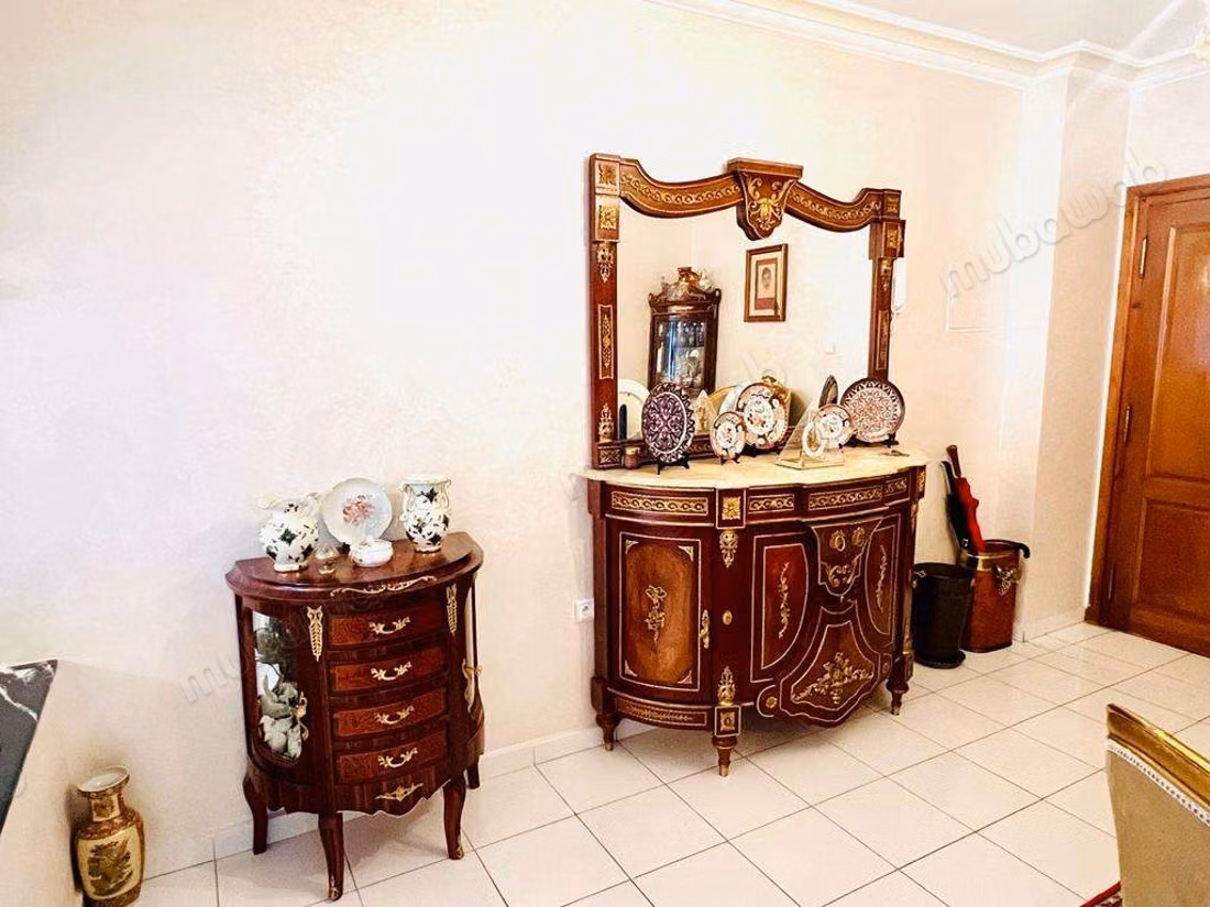 Apartment located in the Iberia neighborhood 168 m²