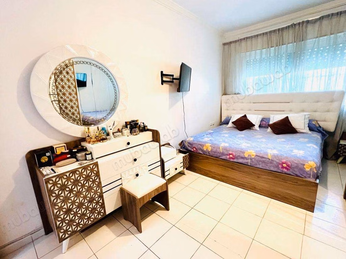 Apartment located in the Iberia neighborhood 168 m²