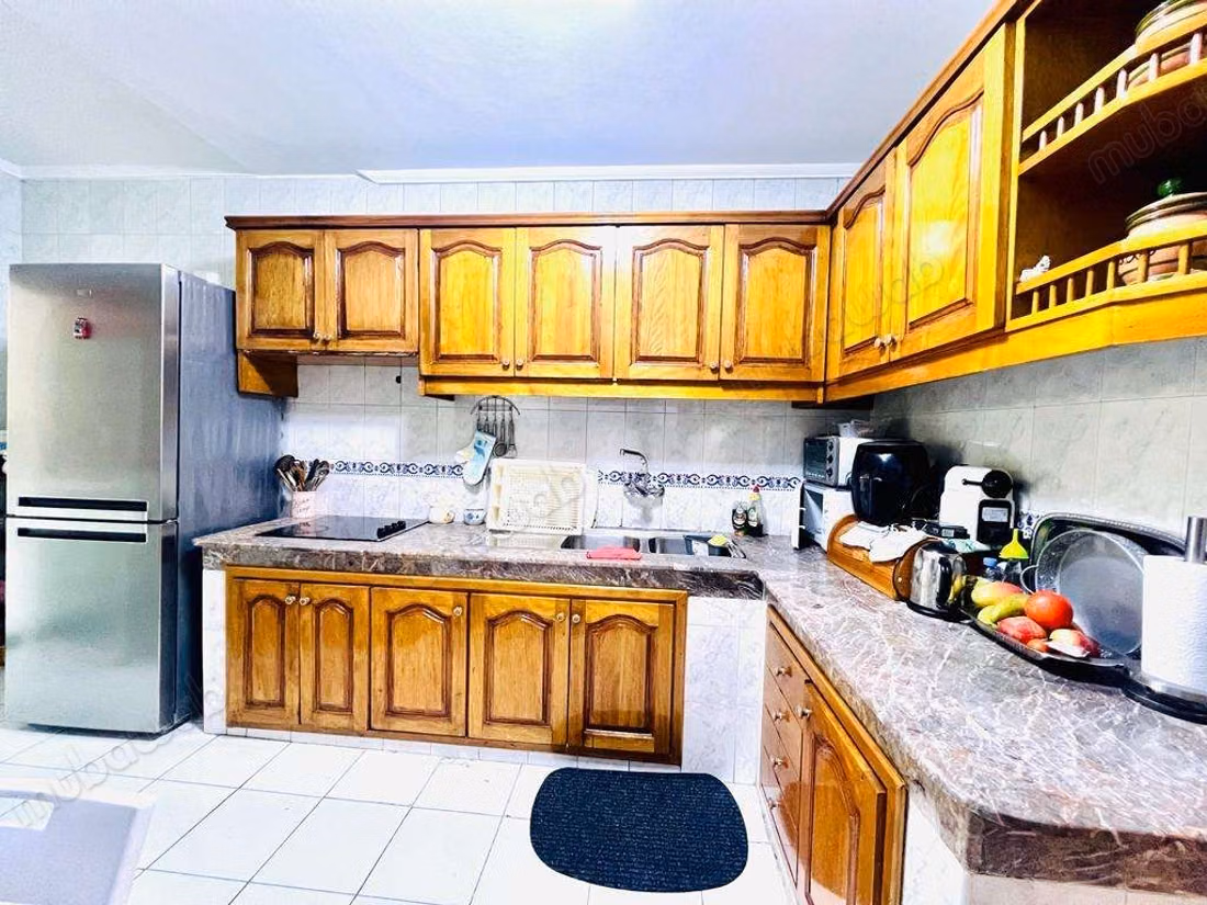 Apartment located in the Iberia neighborhood 168 m²