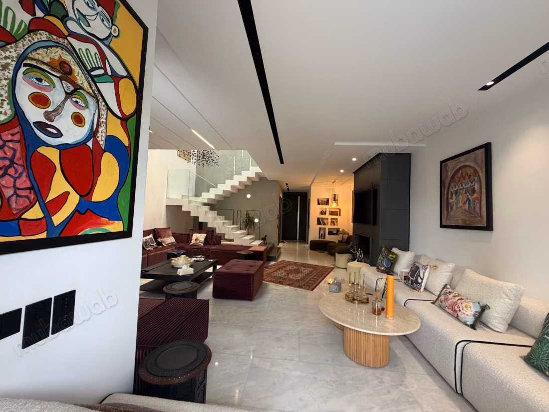 Villa de luxe à louer meublé à Dar Bouazza