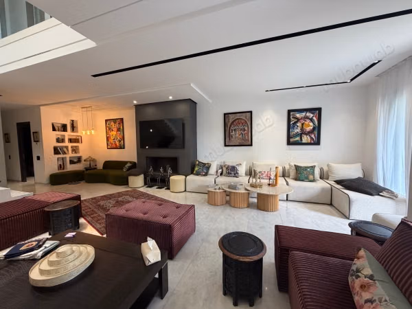 Villa de luxe à louer meublé à Dar Bouazza