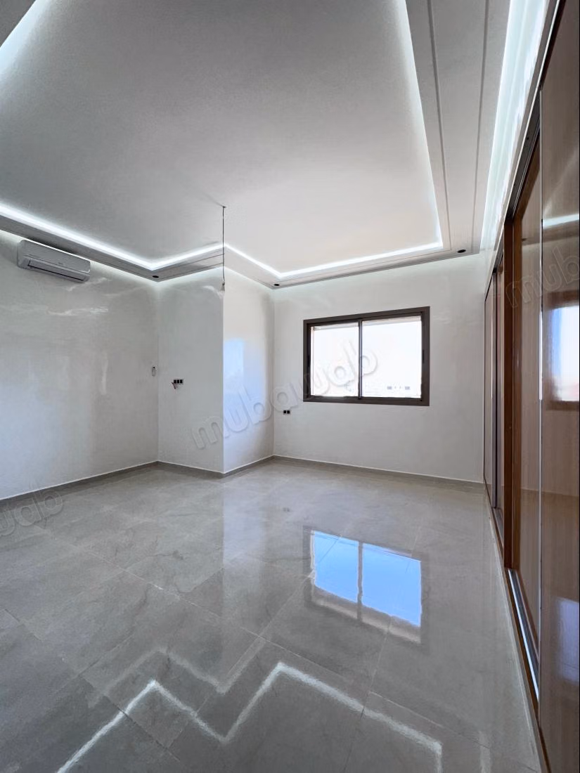 Magnificent villa for sale in Targa