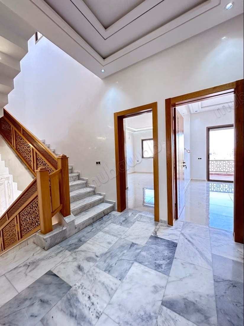 Magnificent villa for sale in Targa