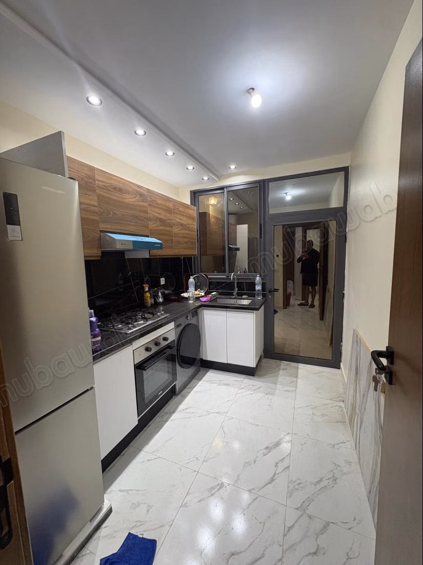 Huur van een appartement in Haut Founty. 1 Kamer. Goed ingericht