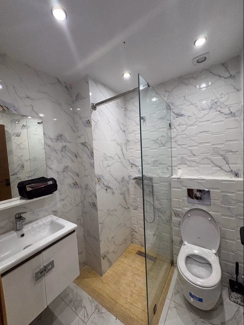 Huur van een appartement in Haut Founty. 1 Kamer. Goed ingericht