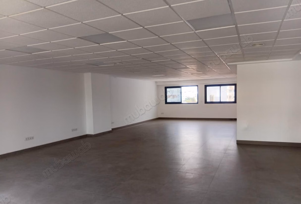 Plateaux bureau de 500 m² Open Space à Louer/ abdlmoumen