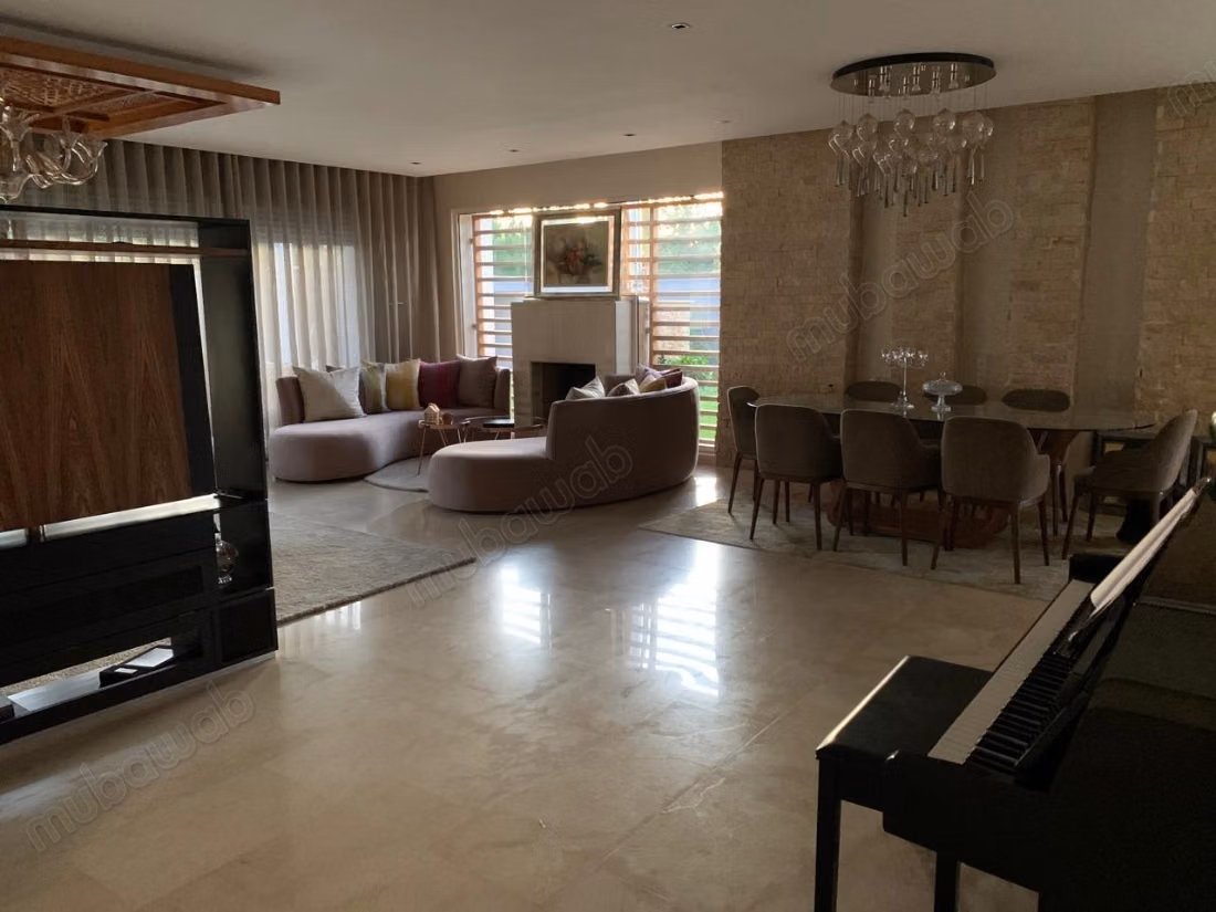 Villa a la location meublé a bouskoura 45000dh