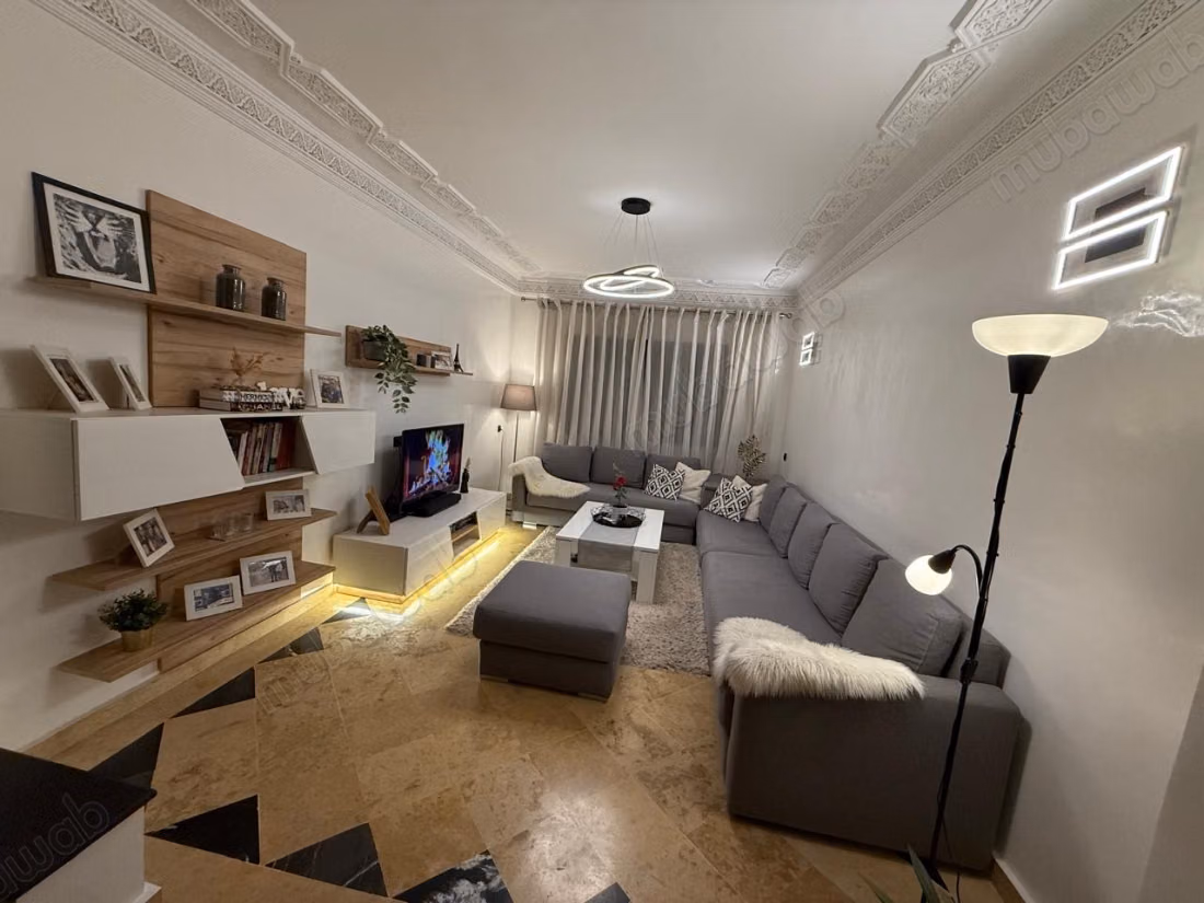Agréable appartement au debut de la Rte de fes