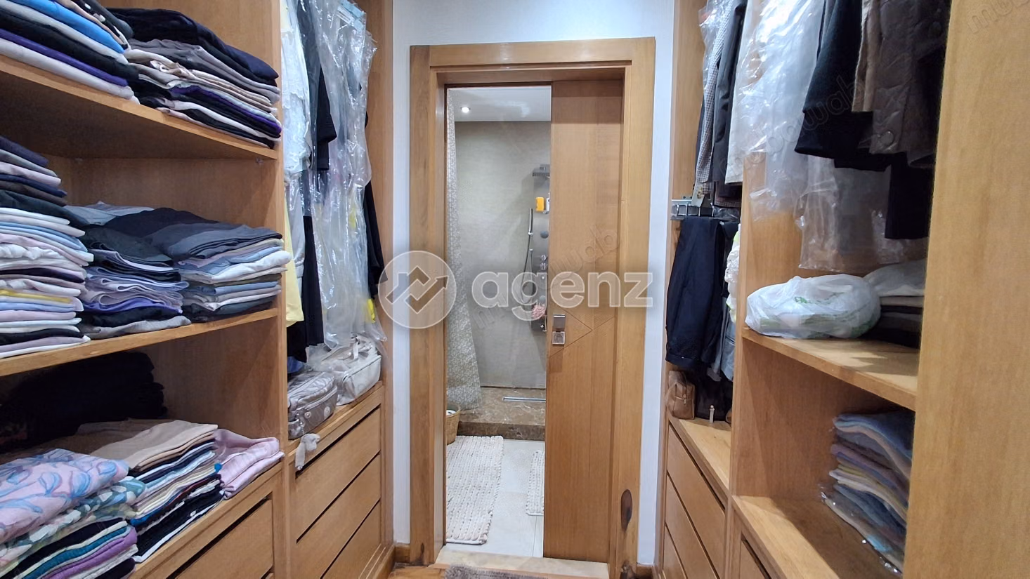Villa for sale 6,000 m², 3 bedrooms Bouskoura Bouskoura