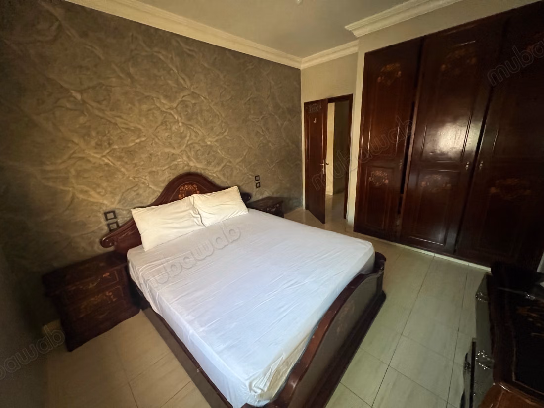 Appartement loyer meublé au plein centre ville à castilla