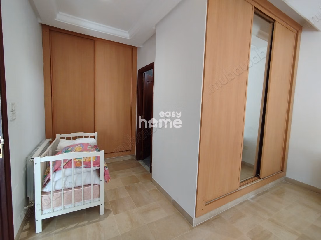 Villa de 280m² sur terrain de 475m²