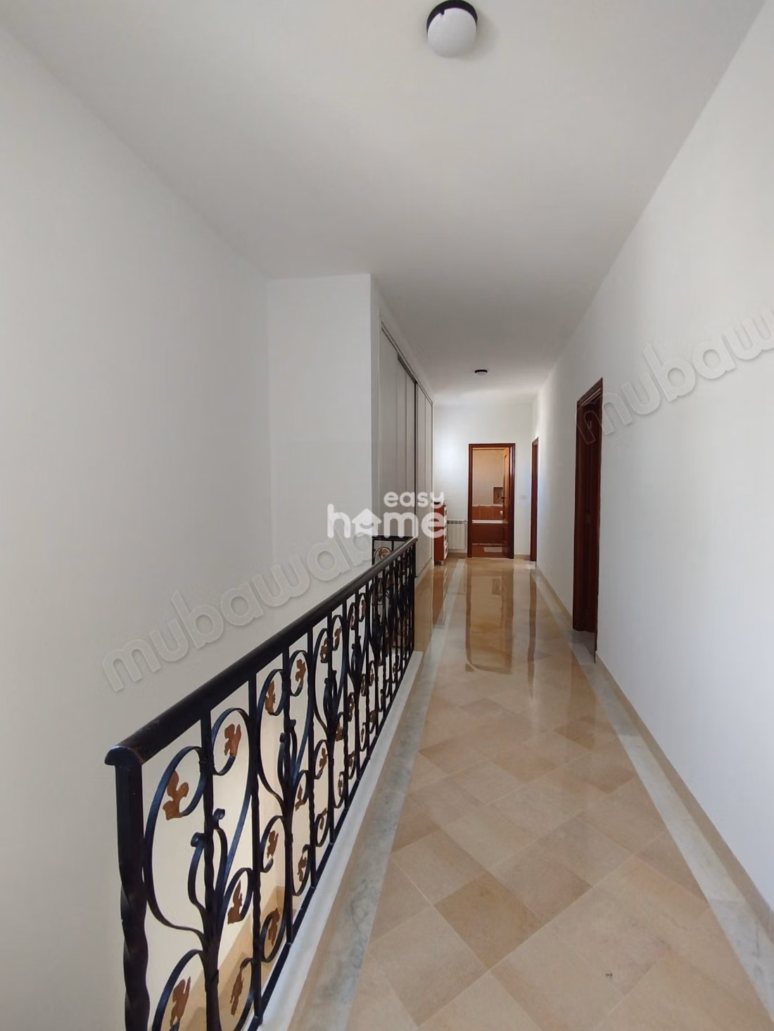 Villa de 280m² sur terrain de 475m²