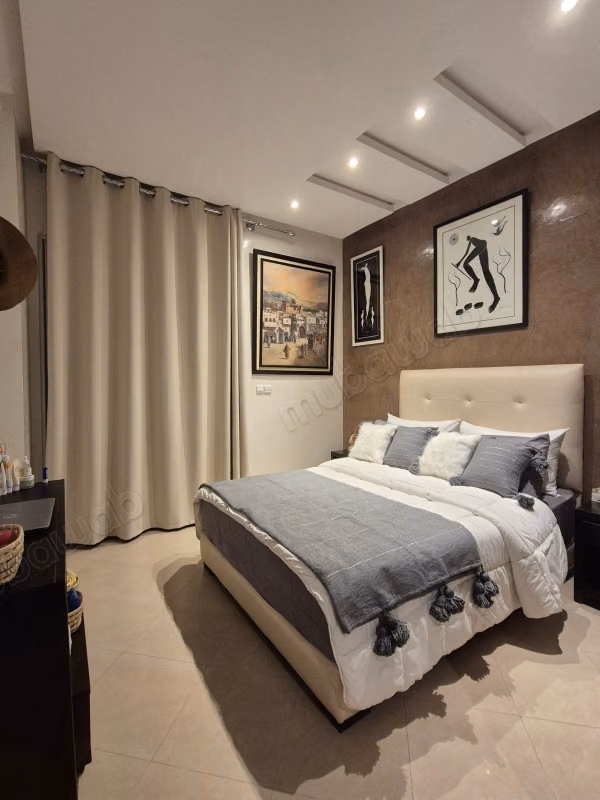 Appartement meublé et équipé à louer longue durée